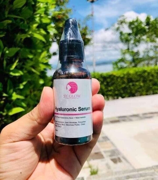 Sy Glow Hyaluronic Facial Serum Instant Whitening & Moisturising Serum 30ml - Image 3