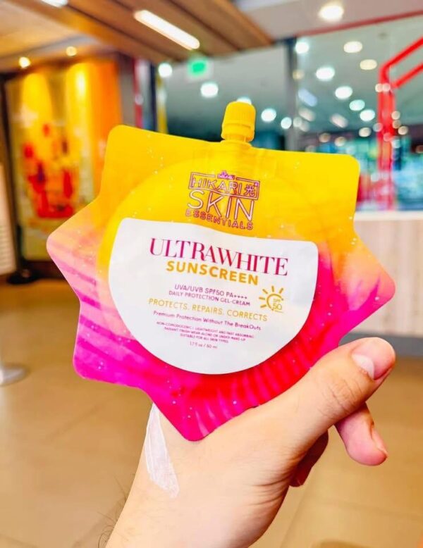 1x Hikari Sunscreen Ultra White Sunscreen SPF50 +++ 50ml - Image 2