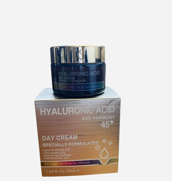 Hyaluronic Acid Day Cream Enriched with Dead Sea Minerals 45+ 50ml - Image 3